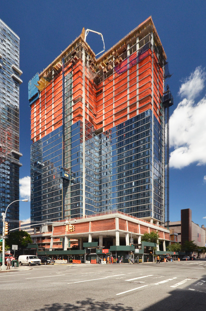 605 West 42nd Street, by Tectonic