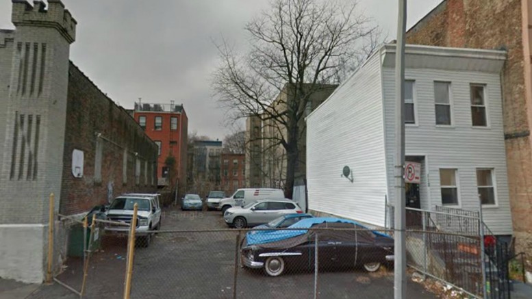 116 Waverly Avenue