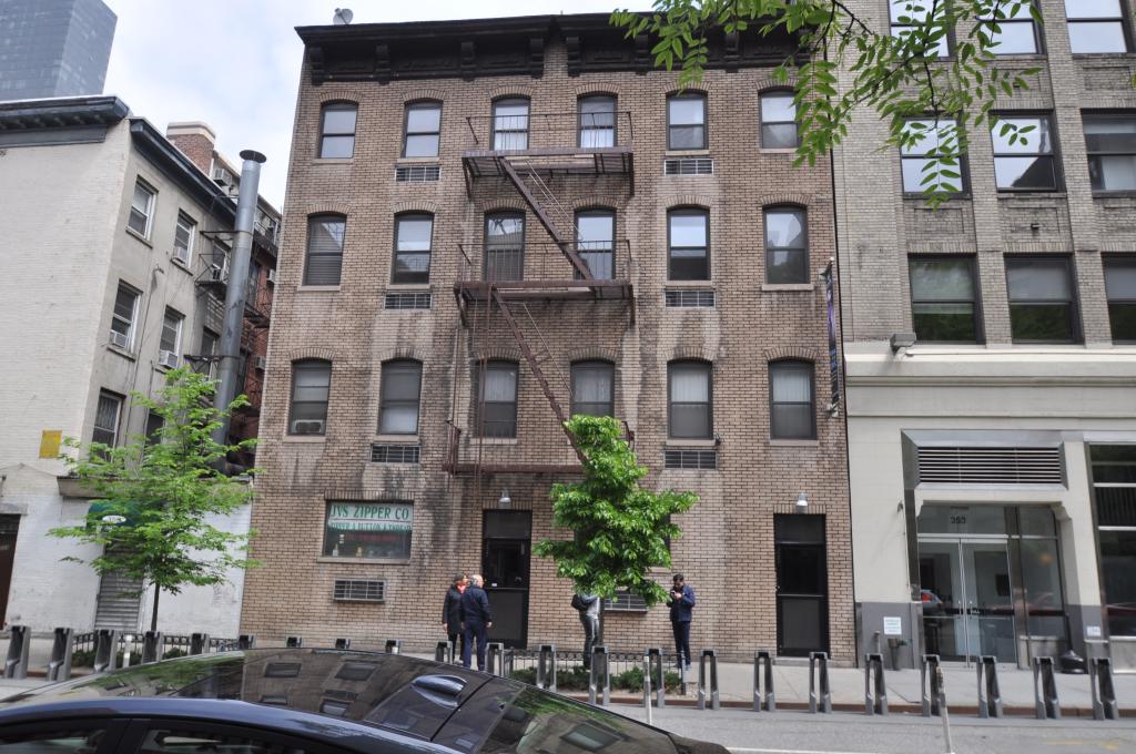 355 West 39th Street in May 2014, photo by Christopher Bride for PropertyShark