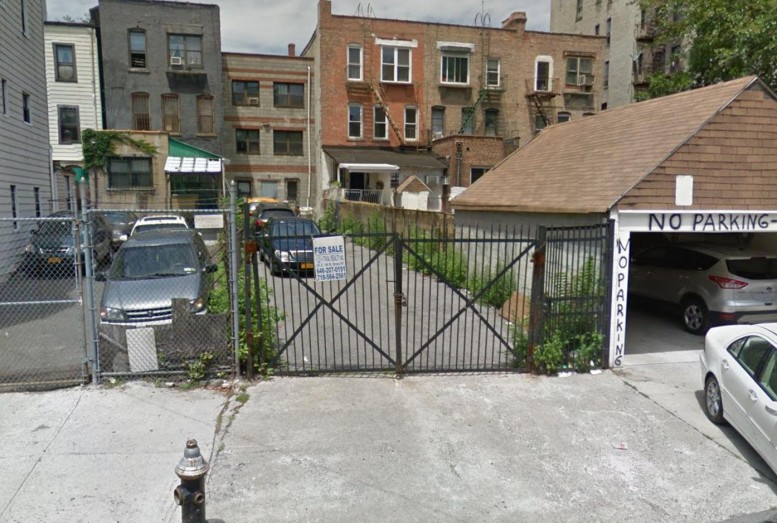 1027 Nelson Avenue