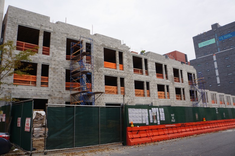 Townhouses under construction at 14-38 Vanderbilt Avenue