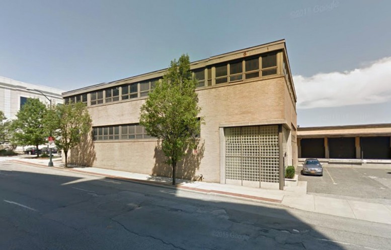 165 Huguenot Street