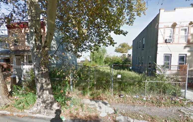 653 Hinsdale Street