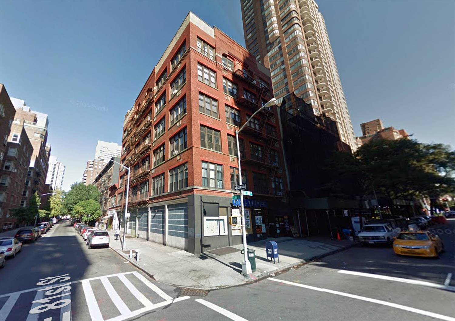 40 East End Avenue. Via Google Maps.