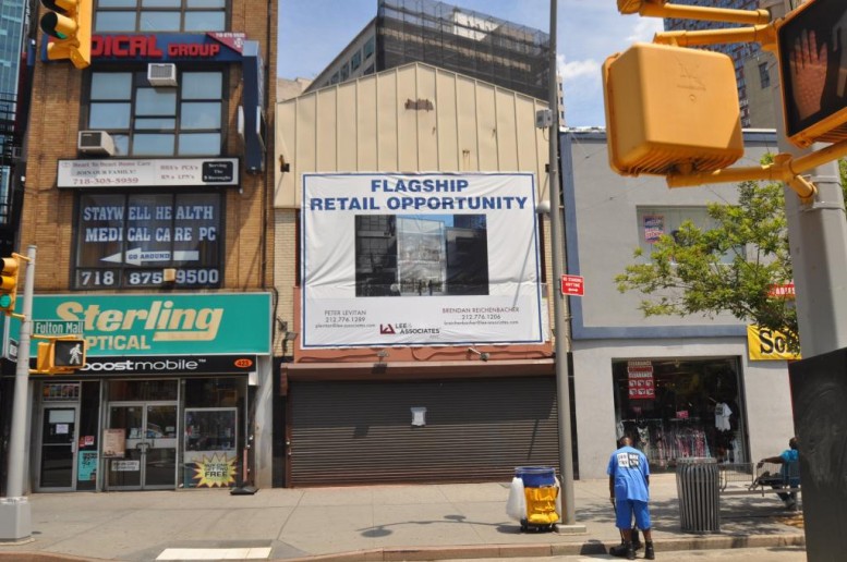 425 Fulton Street in July 2015, photo by Christopher Bride for PropertyShark