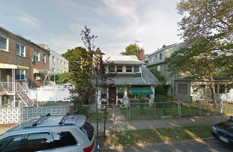 2615 East 27th Street
