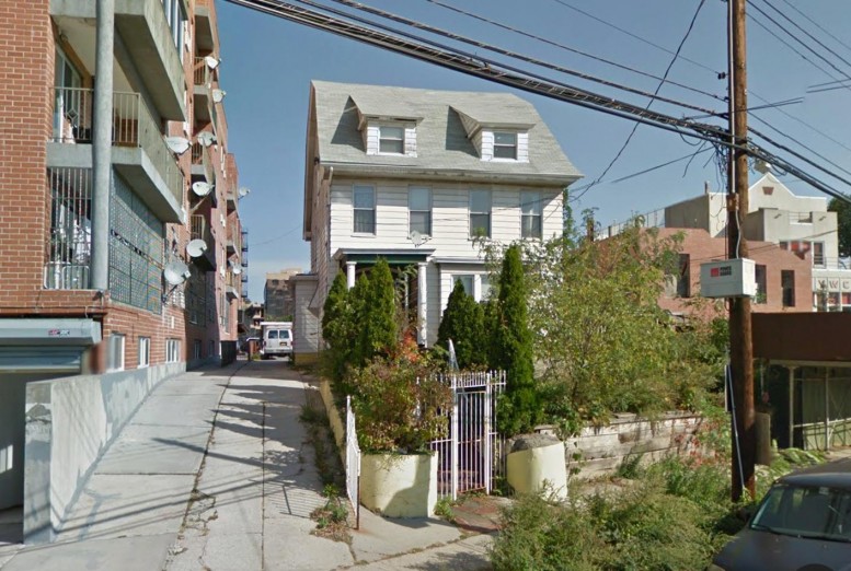 41-97 Parsons Boulevard