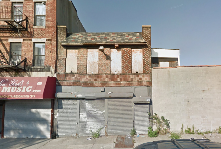 120 Thatford Avenue in September 2014, image via Google Maps