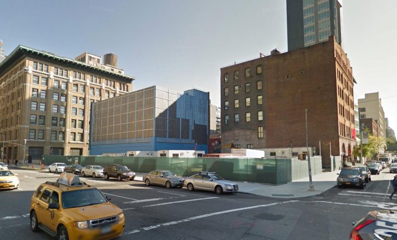 220 Eleventh Avenue