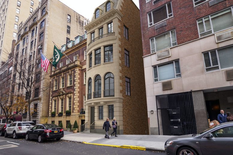 34 East 62nd Street
