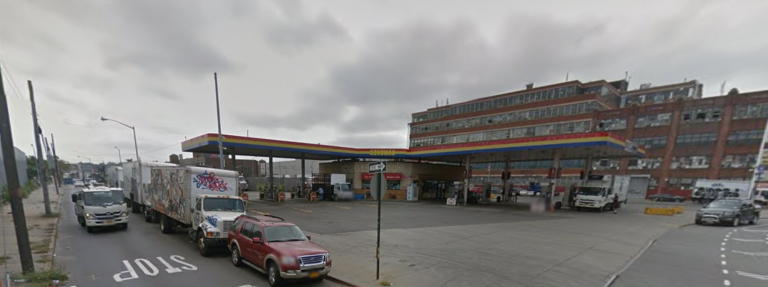 305 Calyer Street, image via Google Maps