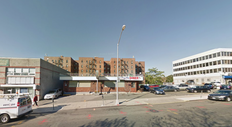138-28 Queens Boulevard, image via Google Maps