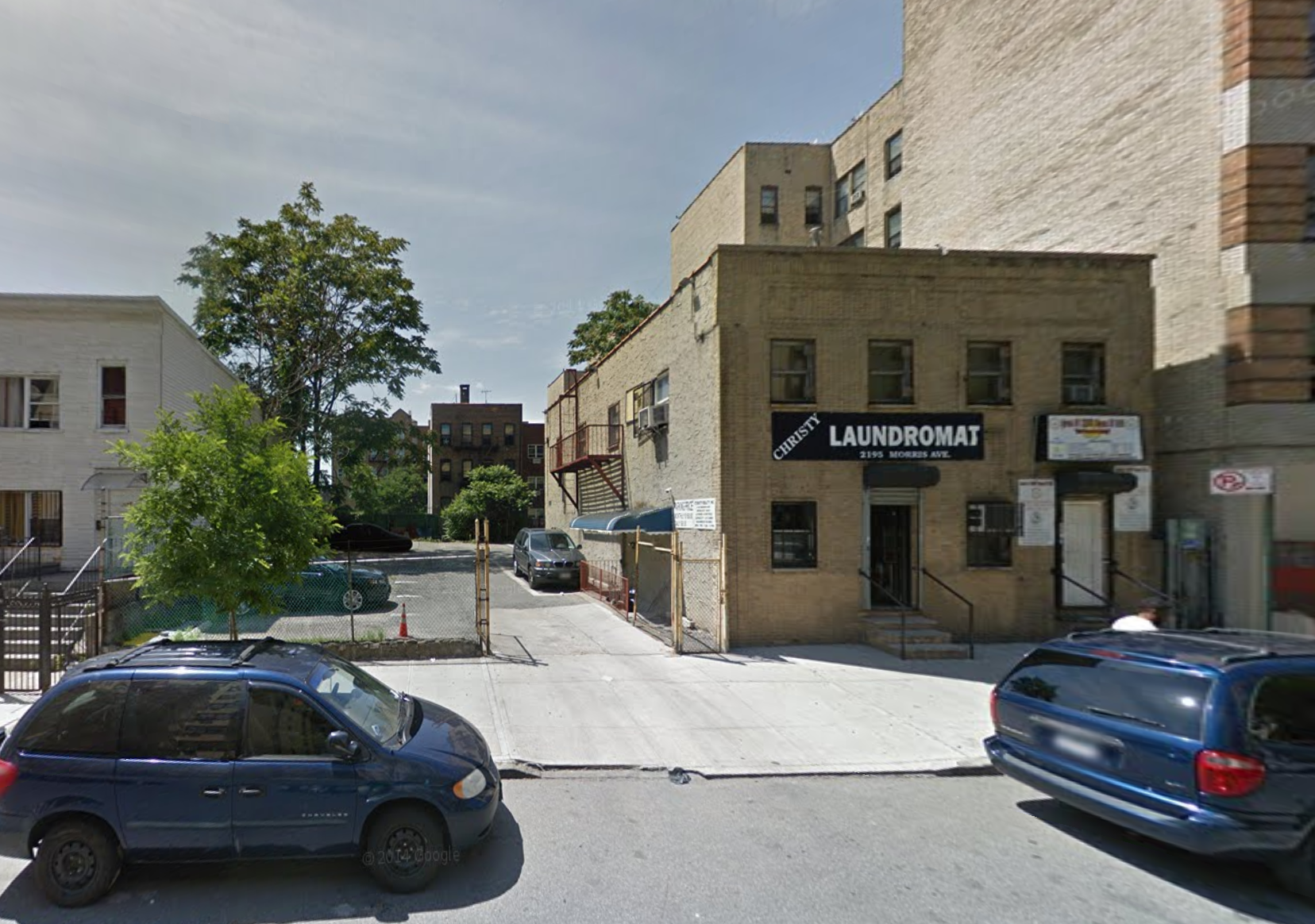 2195 Morris Avenue, image via Google Maps