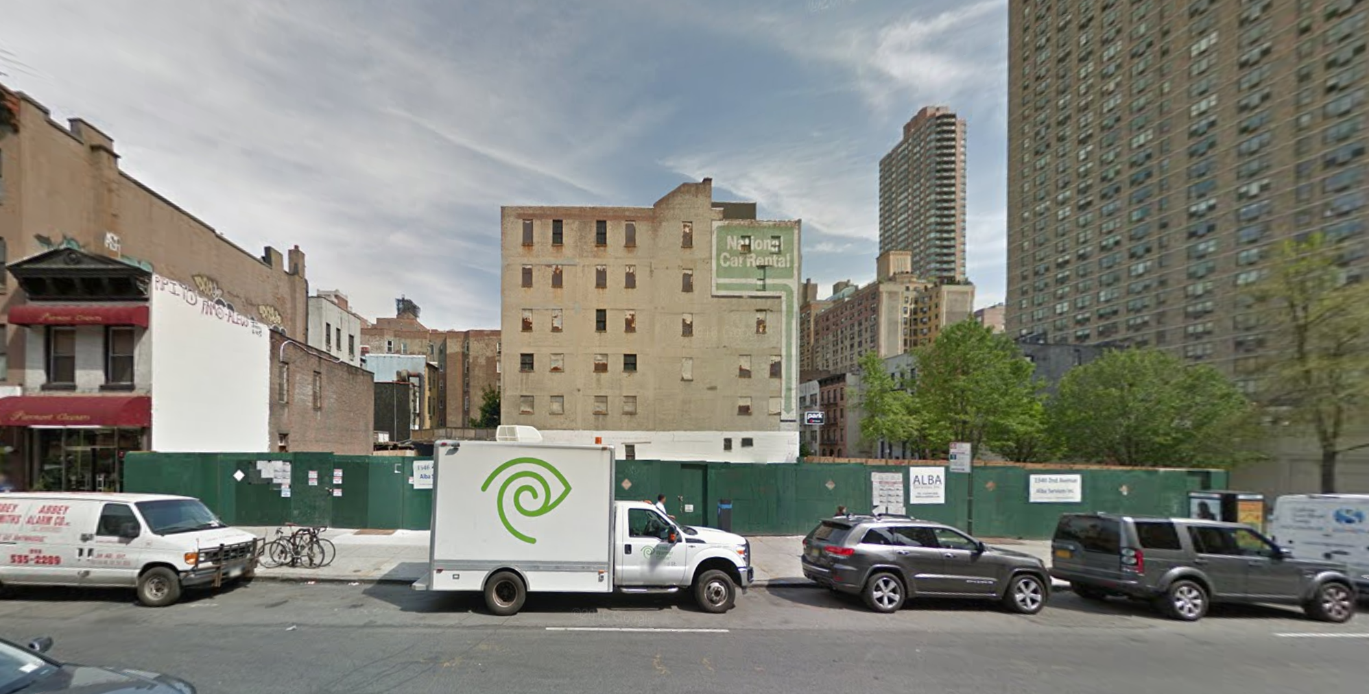 301 East 80th Street, image via Google Maps