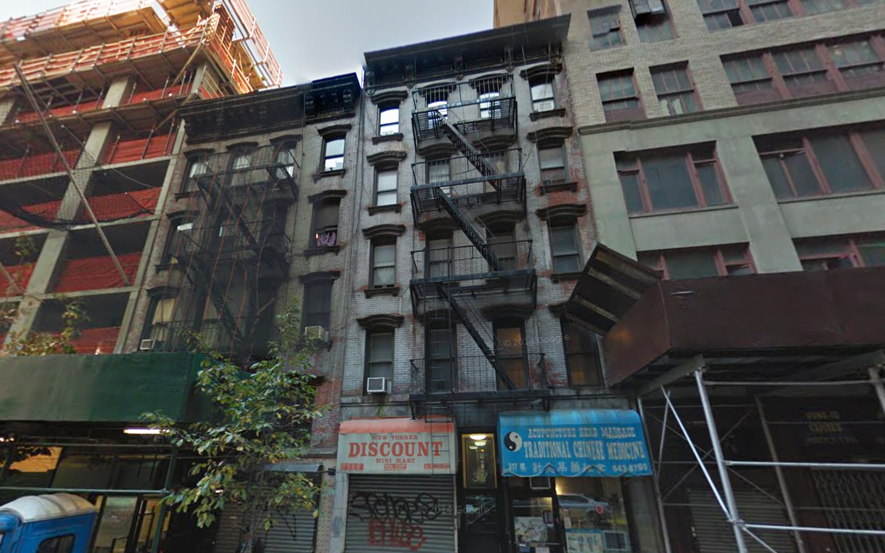 319 West 35th Street, image via Google Maps