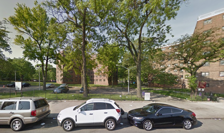 3-24 27th Avenue, image via Google Maps