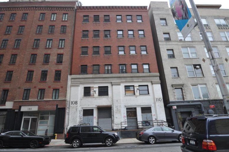 108-110 Charlton Street in 2014. photo by Christopher Bride for PropertyShark