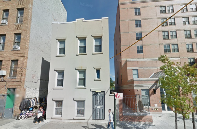 2438 Lyvere Street, image via Google Maps