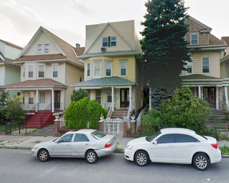 1270 New York Avenue, yellow structure, via Google Maps