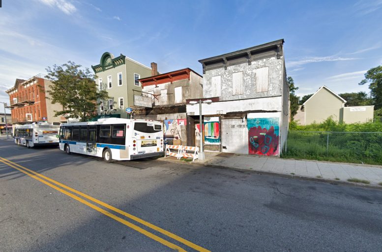 35 Port Richmond Avenue, image via Google Maps