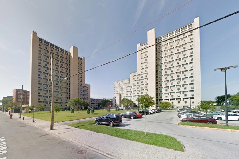 2760 West 33rd Street, via Google Maps