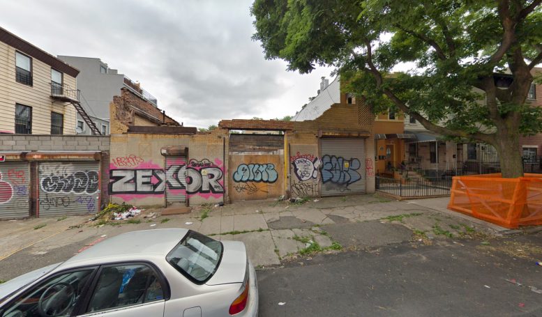 1086 Decatur Street in June 2018, via Google Maps