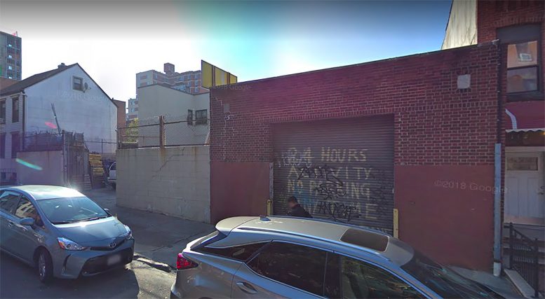 Existing garage structure at 114 15th Street (via Google Maps)