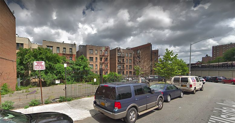 140 Hillside Avenue in New Hyde Park, Manhattan