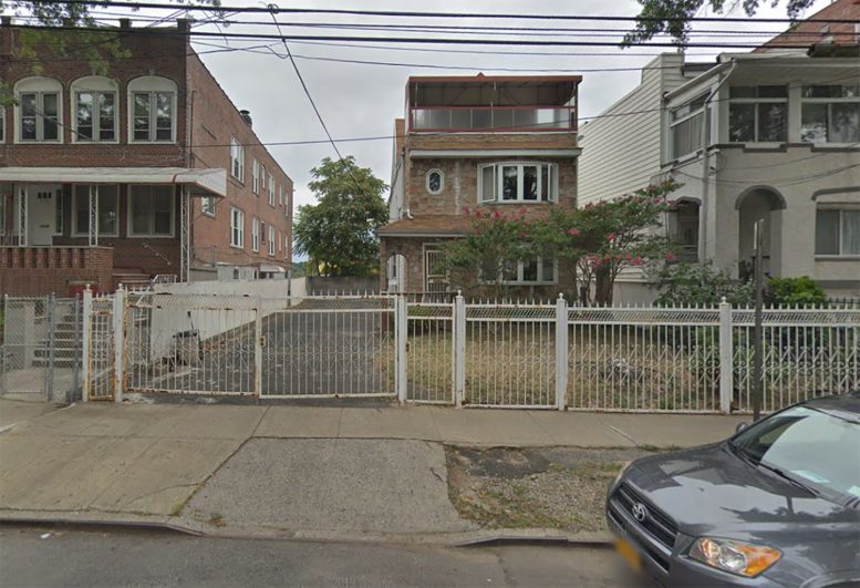 3055 Sedgwick Avenue in Kingsbridge Heights, The Bronx