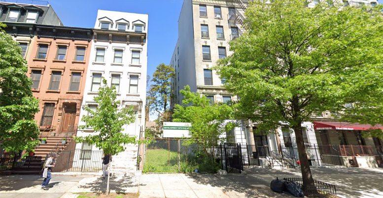 2086 5th Avenue in Harlem, Manhattan