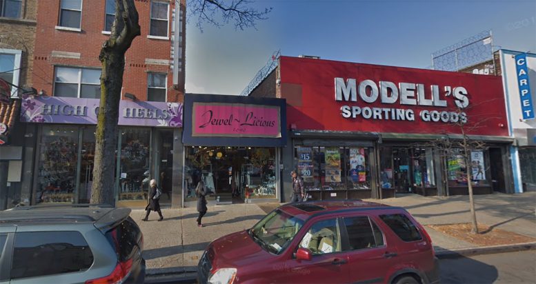 30-90 Steinway Street in Astoria, Queens
