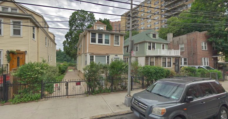 1641 Undercliff Avenue in Morris Heights, The Bronx