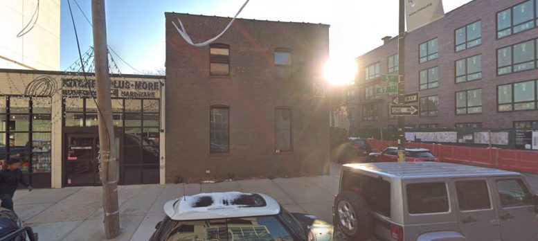 5-01 47th Road in Long Island City, Queens