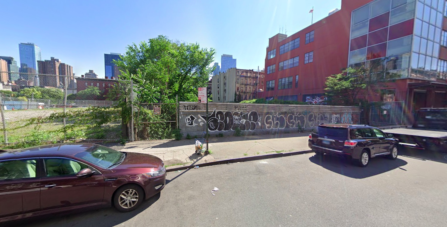 504 West 49th Street in Midtown West, Manhattan via Google Maps