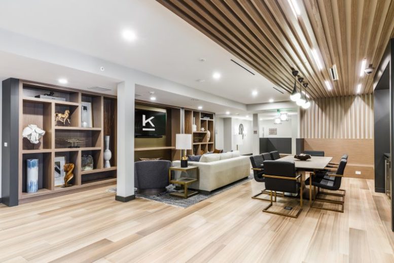 Lobby lounge at The Kingsley - Photo by Alex Staniloff