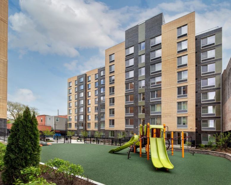 Daytime view of Williamsbridge Gardens