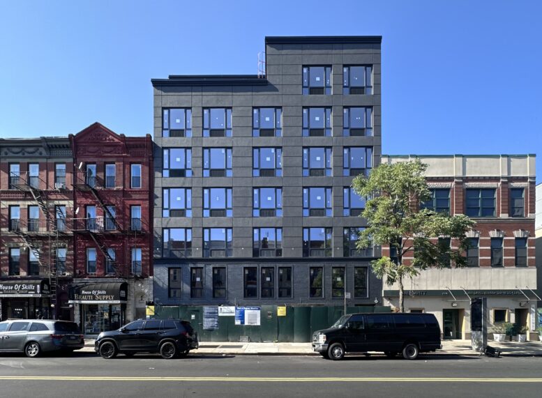 48 Somers Street. Photo by Michael Young.