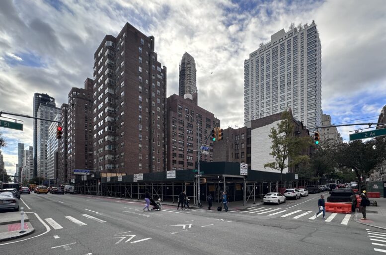 242 East 71st Street. Photo by Michael Young.