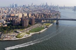 Photograph of East River Park. Credit: Iwan Baan.