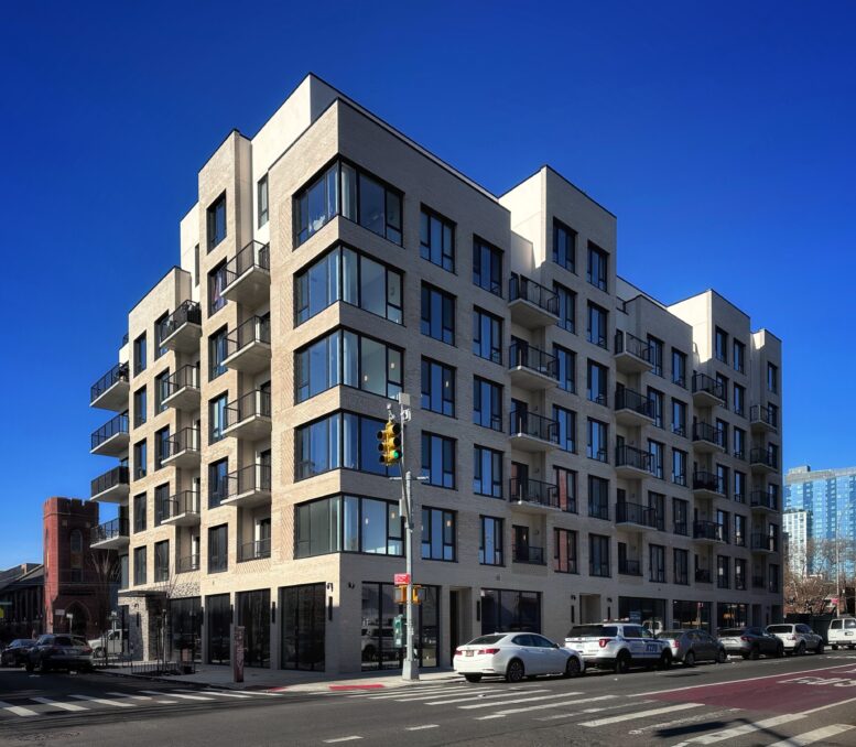 2605 Snyder Avenue. Photo by Michael Young.