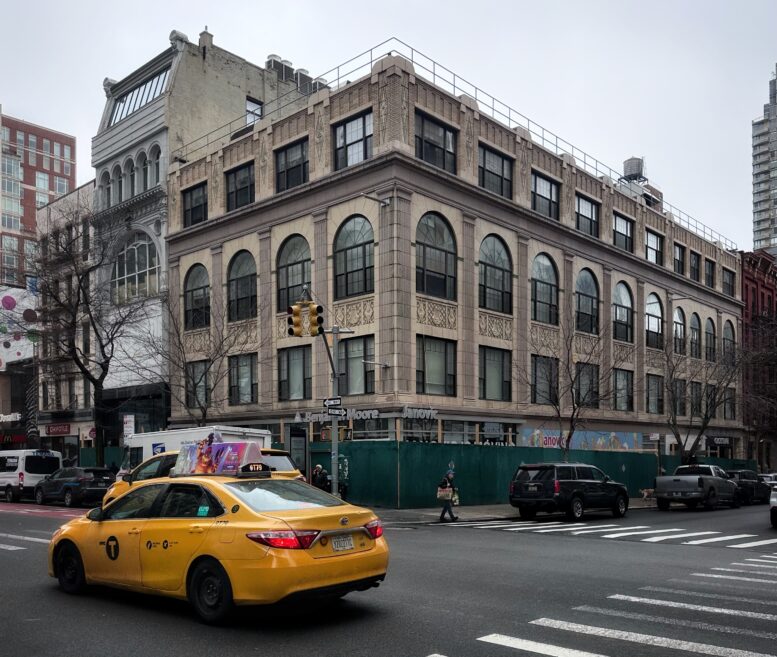 1491 Third Avenue. Photo by Michael Young.