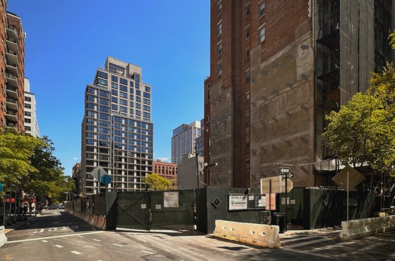 38 Gramercy Park East. Photo by Michael Young.