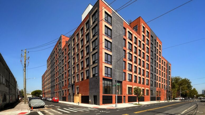498 Columbia Street. Photo by Michael Young.
